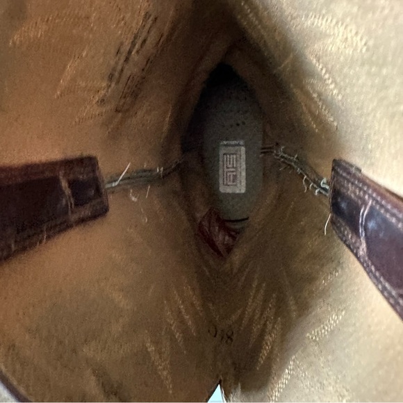 Ariat women’s heritage western boots distressed look R toe size 8 1/2 - Picture 12 of 16